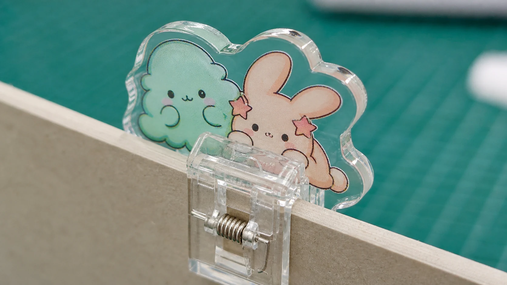 Acrylic clip OEM edge and print check