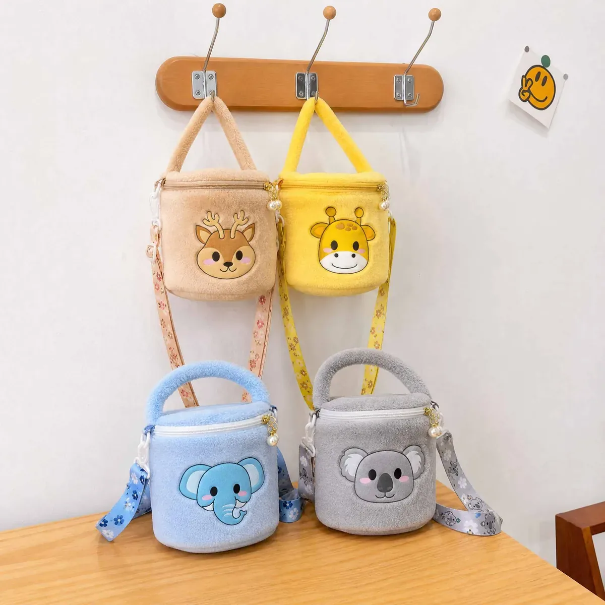 ぬいぐるみバッグ・ボアバッグOEMのサイズ別シリーズ例
