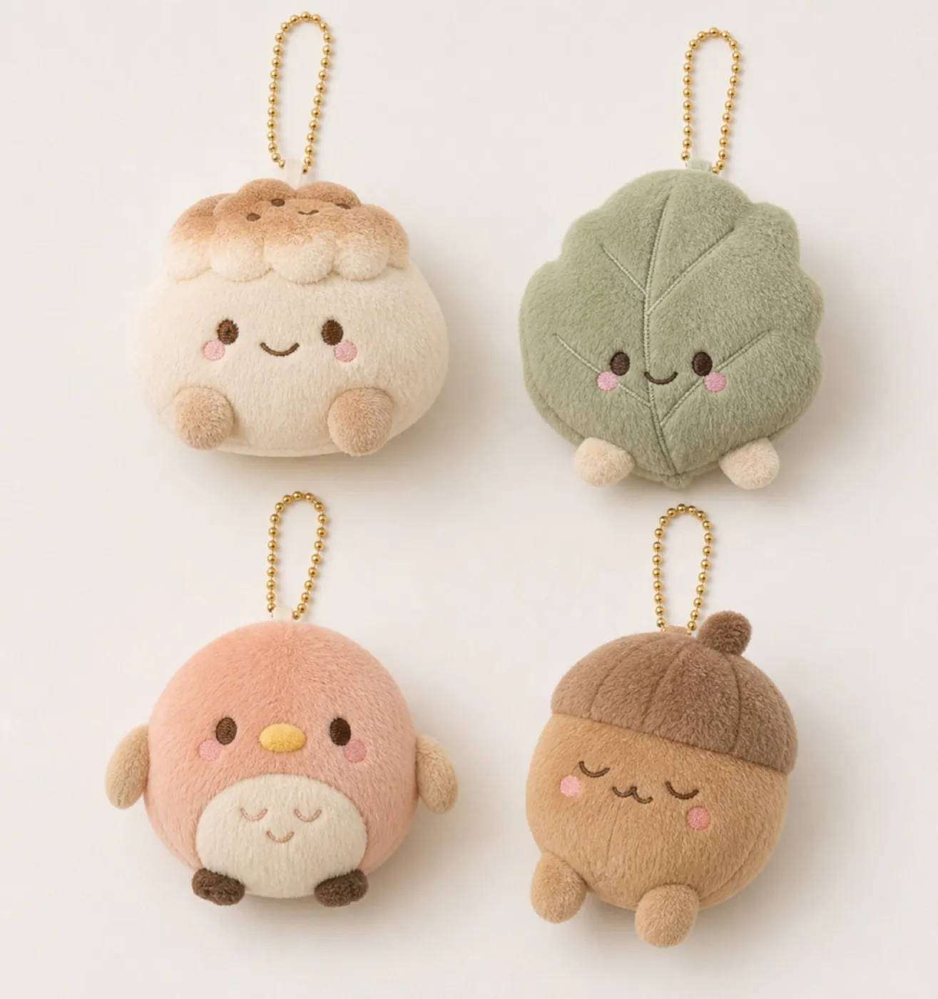 複数キャラクターのぬいぐるみキーホルダーサンプル