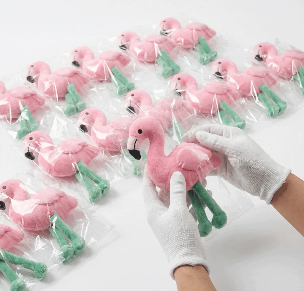 China OEM Checklist for Character Goods and Concert Merchandise packaging and label check