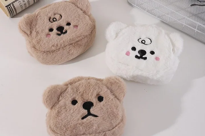 企業ノベルティや販促品向けに提案できるぬいぐるみポーチ例