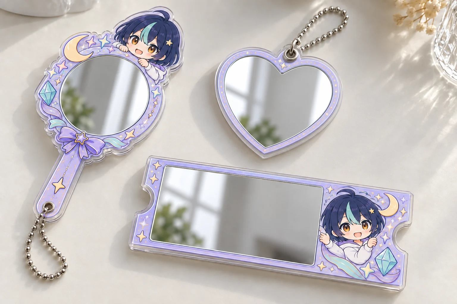 Custom acrylic mirror samples showing printed decoration, white ink, transparent borders and reflective areas