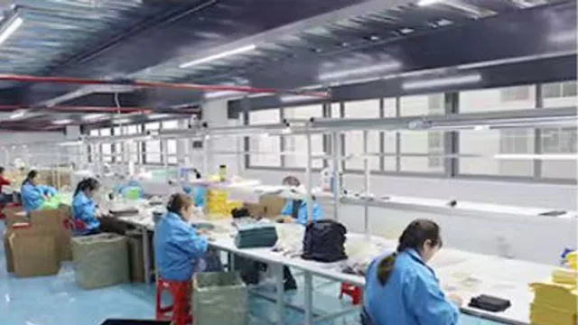 個包装の設備または作業風景